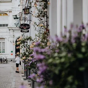 ** Hotel Rose Red Belgien