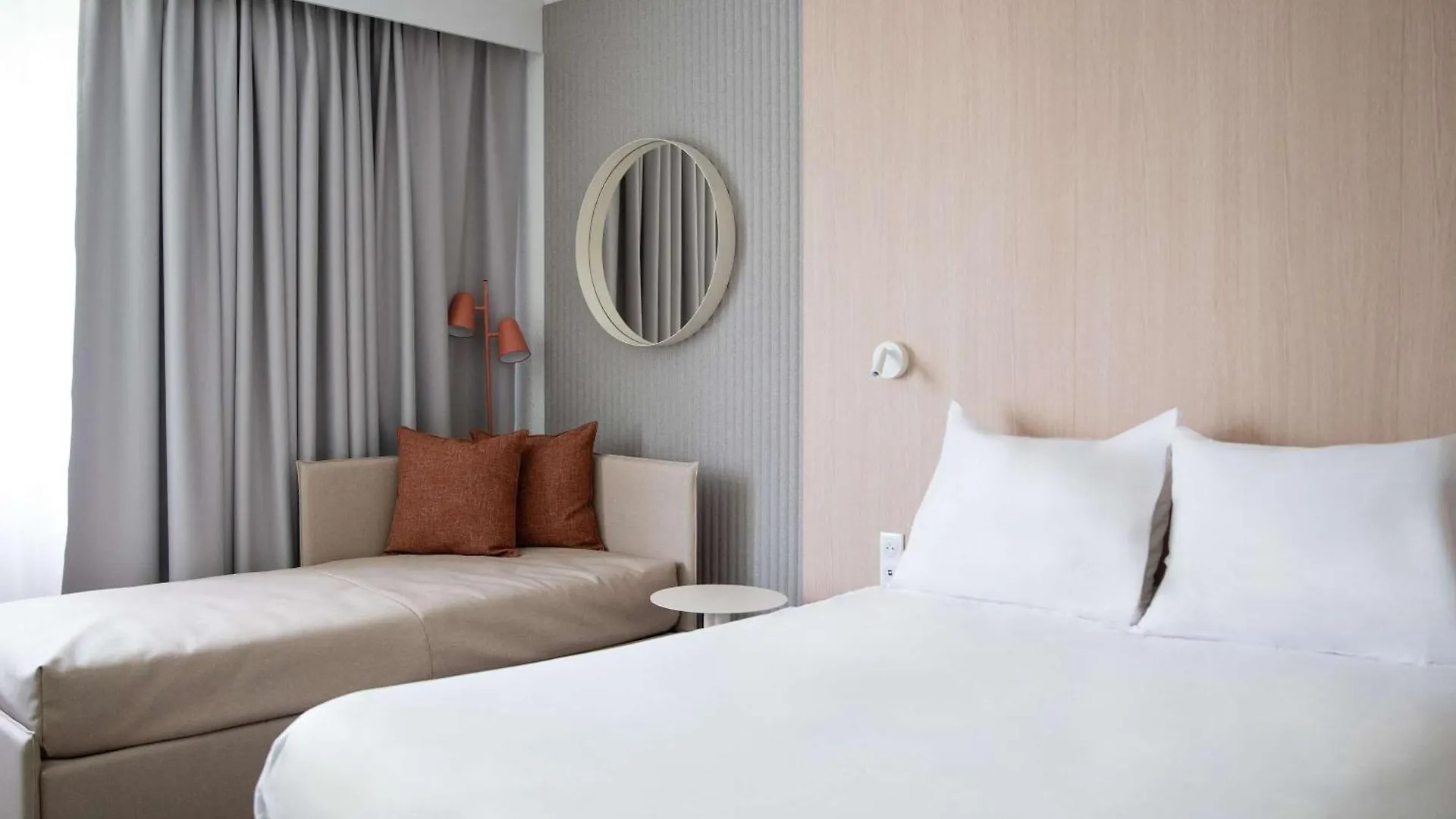 Otel Novotel Antwerpen - Ekeren