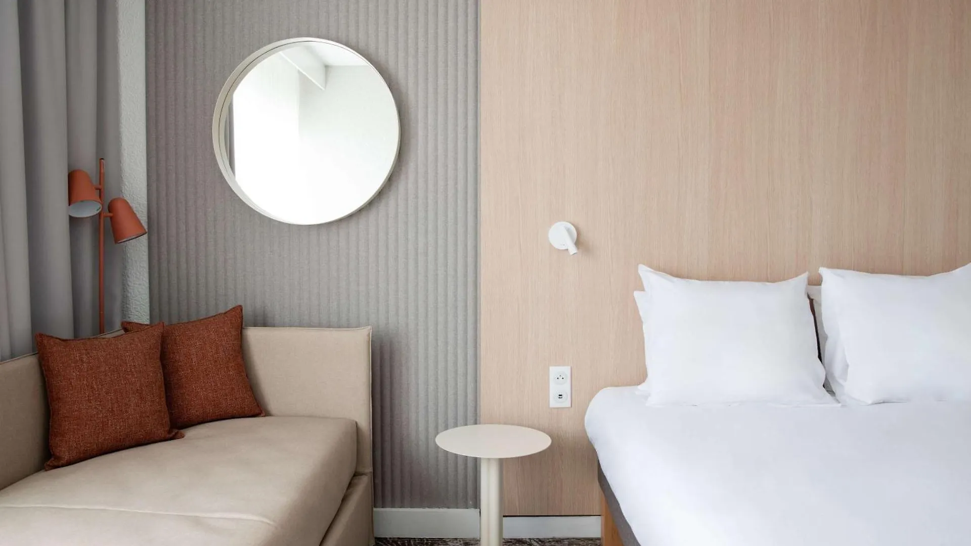 Отель Novotel Antwerpen - Ekeren
